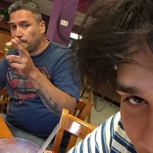 Meet your Posher, Enrique